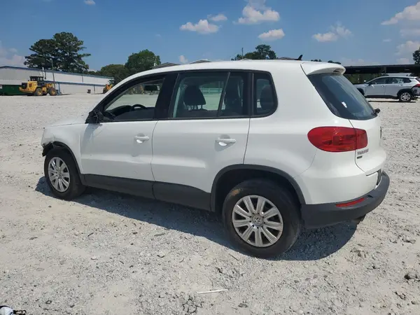 WVGAV7AX8HK048819 2017 VOLKSWAGEN TIGUAN - Image 2