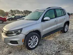 WVGAV7AX8HK053812 2017 VOLKSWAGEN TIGUAN