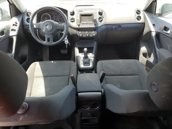 WVGAV7AX8HK054068 2017 VOLKSWAGEN TIGUAN - Image 8