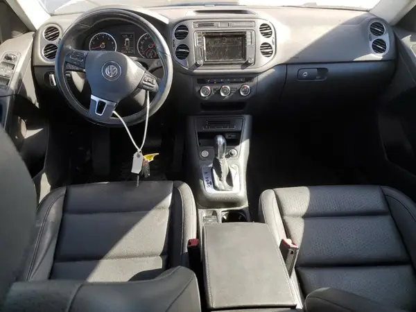 WVGAV7AX8HW505251 2017 VOLKSWAGEN TIGUAN - Image 8