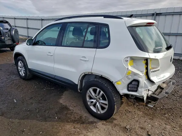 WVGAV7AX8HW510708 2017 VOLKSWAGEN TIGUAN - Image 2