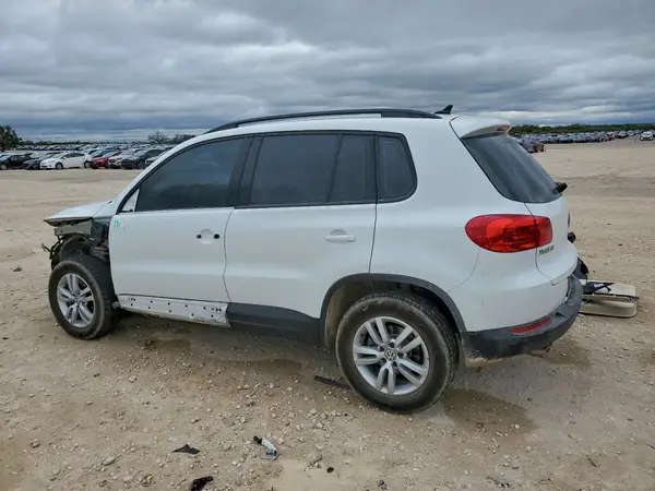 WVGAV7AX8HW513026 2017 VOLKSWAGEN TIGUAN - Image 2
