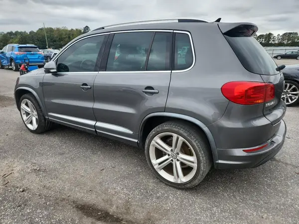 WVGAV7AX9GW008482 2016 VOLKSWAGEN TIGUAN - Image 2