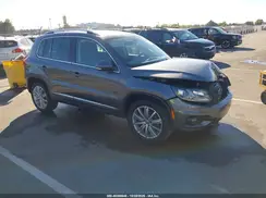 WVGAV7AX9GW050375 2016 VOLKSWAGEN TIGUAN