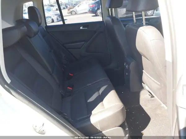 WVGAV7AX9GW501076 2016 VOLKSWAGEN TIGUAN - Image 8