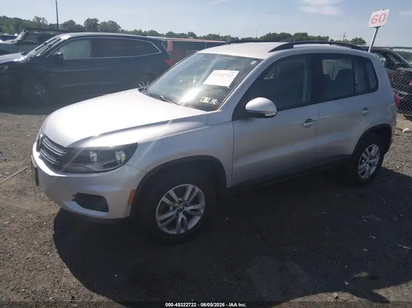 WVGAV7AX9GW519481 2016 VOLKSWAGEN TIGUAN - Image 2