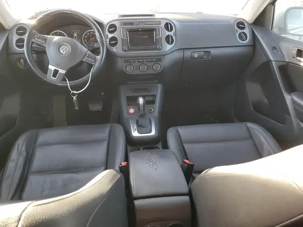 WVGAV7AX9GW552884 2016 VOLKSWAGEN TIGUAN - Image 8