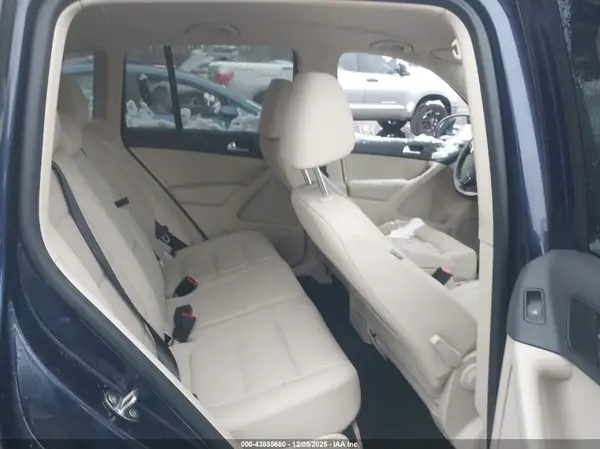 WVGAV7AX9GW553095 2016 VOLKSWAGEN TIGUAN - Image 8