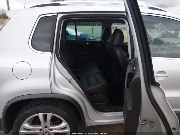 WVGAV7AX9GW553419 2016 VOLKSWAGEN TIGUAN - Image 8