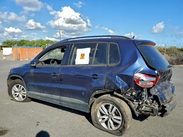 WVGAV7AX9GW555056 2016 VOLKSWAGEN TIGUAN - Image 2
