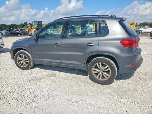 WVGAV7AX9GW561665 2016 VOLKSWAGEN TIGUAN - Image 2