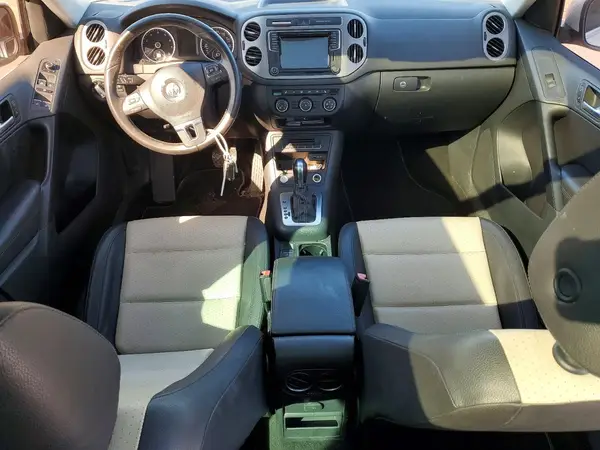WVGAV7AX9GW584329 2016 VOLKSWAGEN TIGUAN - Image 8