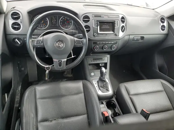 WVGAV7AX9GW587053 2016 VOLKSWAGEN TIGUAN - Image 8
