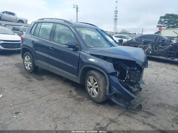 WVGAV7AX9GW595024 2016 VOLKSWAGEN TIGUAN - Image 1