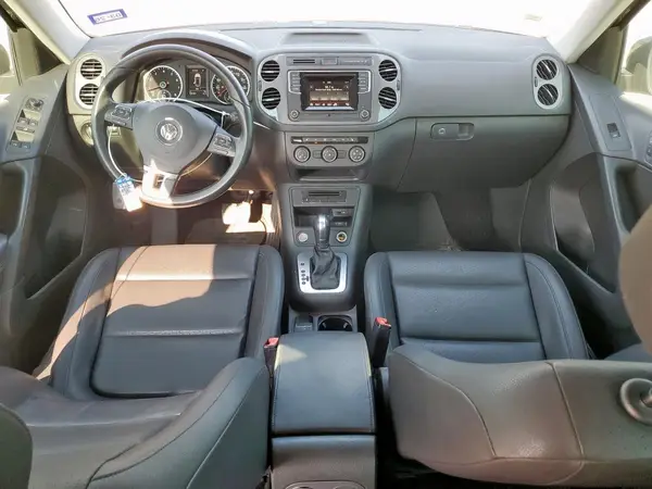 WVGAV7AX9GW597369 2016 VOLKSWAGEN TIGUAN - Image 8
