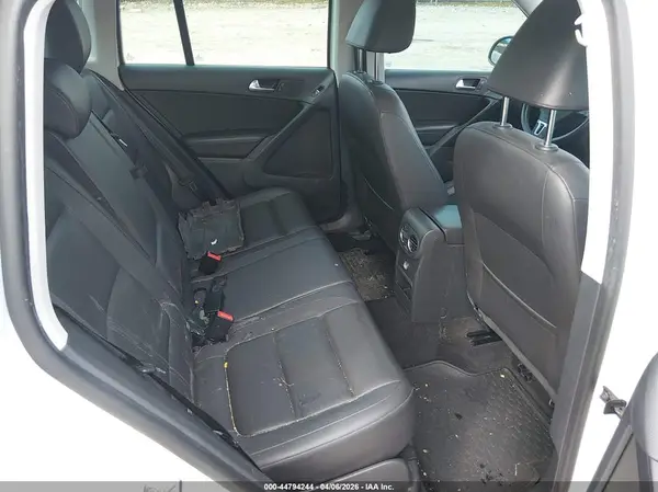 WVGAV7AX9GW598084 2016 VOLKSWAGEN TIGUAN - Image 8