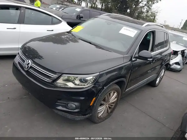 WVGAV7AX9GW599204 2016 VOLKSWAGEN TIGUAN - Image 2