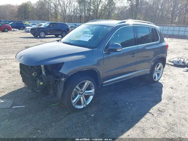WVGAV7AX9GW603929 2016 VOLKSWAGEN TIGUAN - Image 2