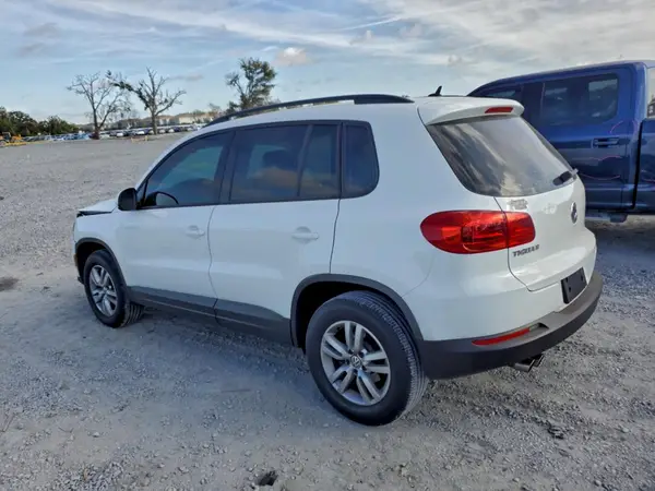 WVGAV7AX9GW604305 2016 VOLKSWAGEN TIGUAN - Image 2
