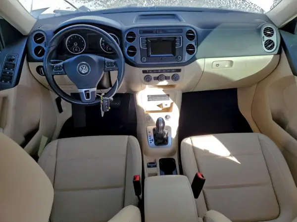 WVGAV7AX9GW604305 2016 VOLKSWAGEN TIGUAN - Image 8