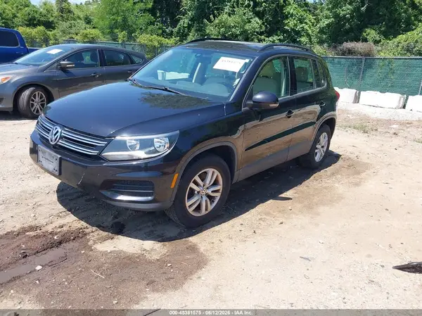 WVGAV7AX9GW604806 2016 VOLKSWAGEN TIGUAN - Image 2