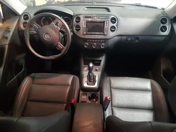 WVGAV7AX9HK004280 2017 VOLKSWAGEN TIGUAN - Image 8