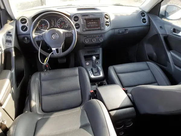 WVGAV7AX9HK006434 2017 VOLKSWAGEN TIGUAN - Image 8