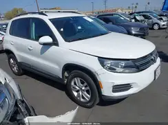 WVGAV7AX9HK011875 2017 VOLKSWAGEN TIGUAN