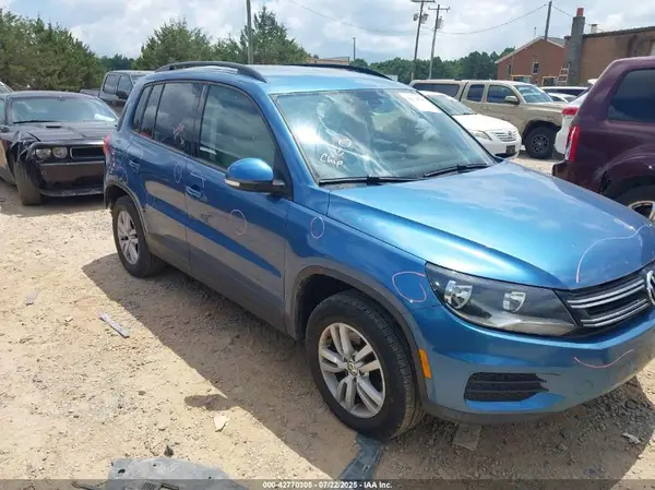 WVGAV7AX9HK014730 2017 VOLKSWAGEN TIGUAN