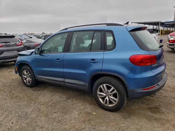 WVGAV7AX9HK025341 2017 VOLKSWAGEN TIGUAN - Image 2