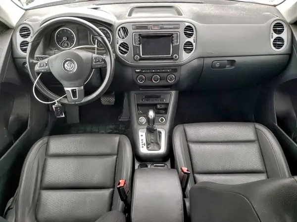 WVGAV7AX9HK025341 2017 VOLKSWAGEN TIGUAN - Image 8