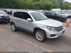 WVGAV7AX9HK042768 2017 VOLKSWAGEN TIGUAN