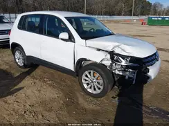 WVGAV7AX9HK054970 2017 VOLKSWAGEN TIGUAN