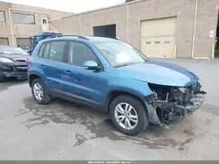 WVGAV7AX9HW501872 2017 VOLKSWAGEN TIGUAN