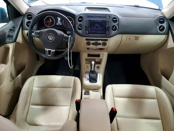 WVGAV7AX9HW510104 2017 VOLKSWAGEN TIGUAN - Image 8