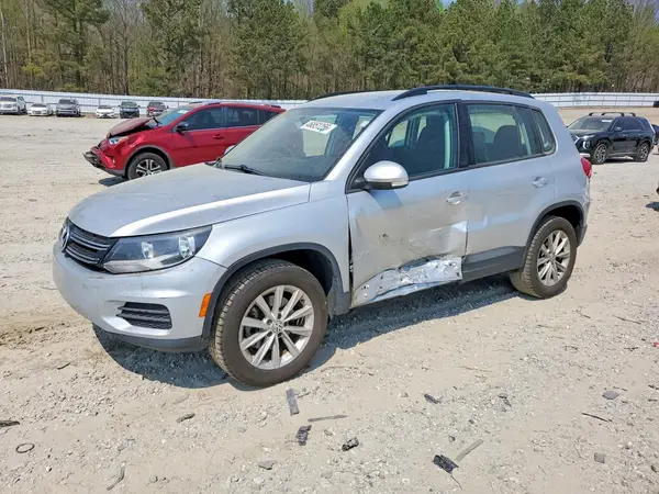 WVGAV7AX9JK001644 2018 VOLKSWAGEN TIGUAN - Image 1