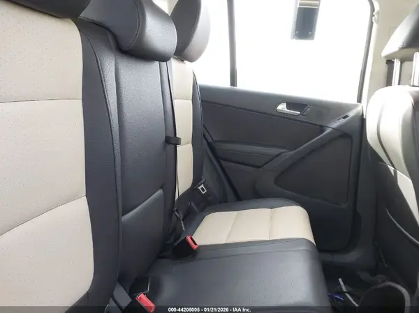 WVGAV7AXXGW032306 2016 VOLKSWAGEN TIGUAN - Image 8