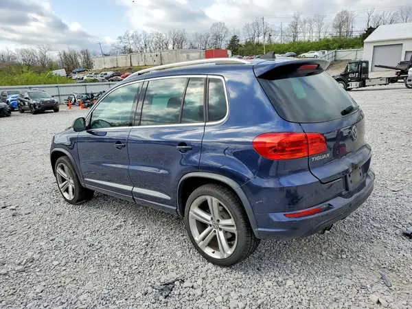WVGAV7AXXGW075379 2016 VOLKSWAGEN TIGUAN - Image 2