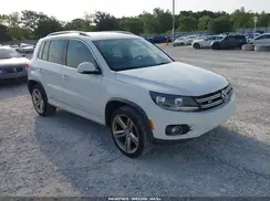 WVGAV7AXXGW082722 2016 VOLKSWAGEN TIGUAN