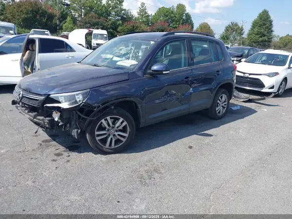 WVGAV7AXXGW510935 2016 VOLKSWAGEN TIGUAN - Image 2