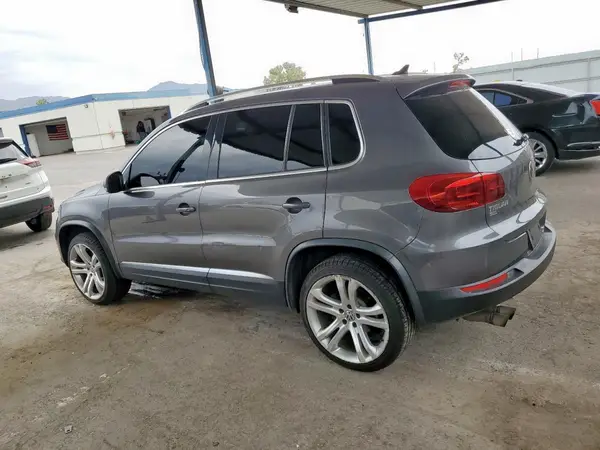 WVGAV7AXXGW560489 2016 VOLKSWAGEN TIGUAN - Image 2