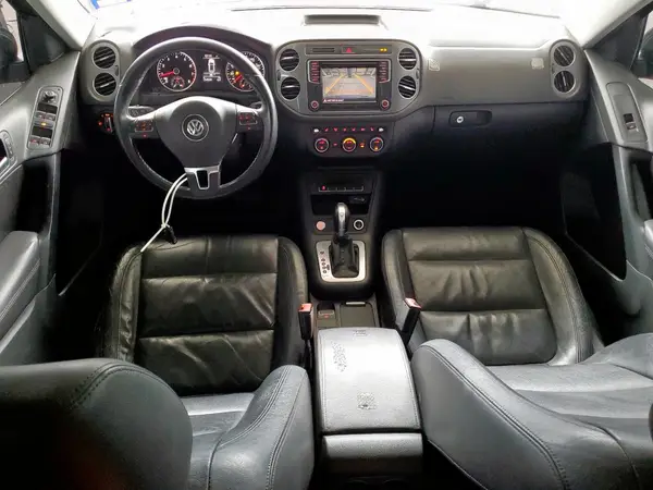 WVGAV7AXXGW560489 2016 VOLKSWAGEN TIGUAN - Image 8