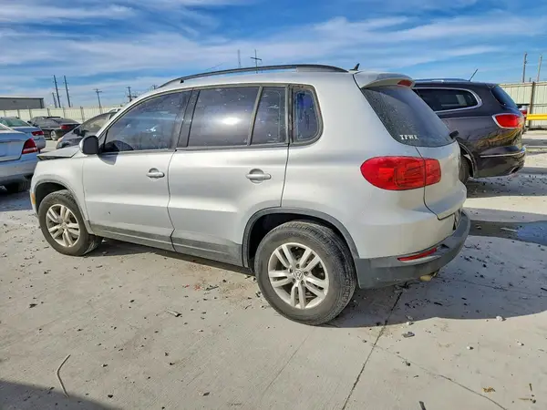 WVGAV7AXXGW582184 2016 VOLKSWAGEN TIGUAN - Image 2