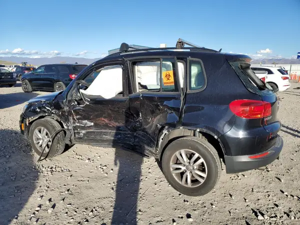 WVGAV7AXXGW584579 2016 VOLKSWAGEN TIGUAN - Image 2