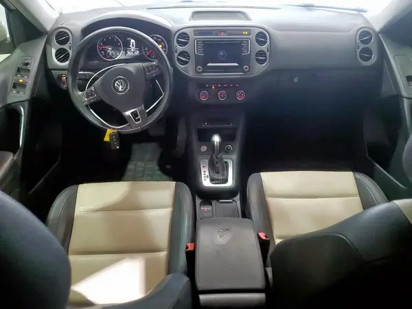 WVGAV7AXXGW588261 2016 VOLKSWAGEN TIGUAN - Image 8