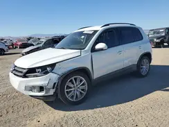 WVGAV7AXXGW590074 2016 VOLKSWAGEN TIGUAN