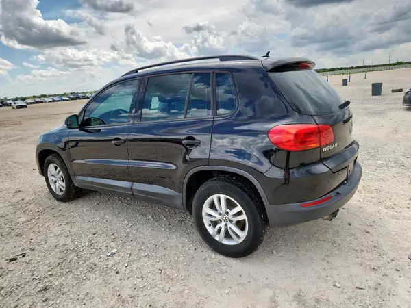 WVGAV7AXXGW594089 2016 VOLKSWAGEN TIGUAN - Image 2