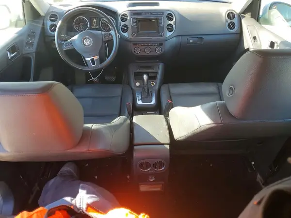 WVGAV7AXXGW598577 2016 VOLKSWAGEN TIGUAN - Image 8