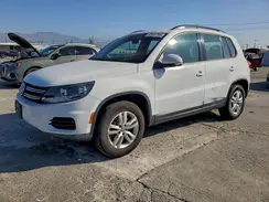 WVGAV7AXXGW599907 2016 VOLKSWAGEN TIGUAN