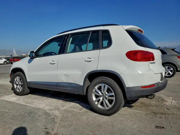 WVGAV7AXXGW599907 2016 VOLKSWAGEN TIGUAN - Image 2